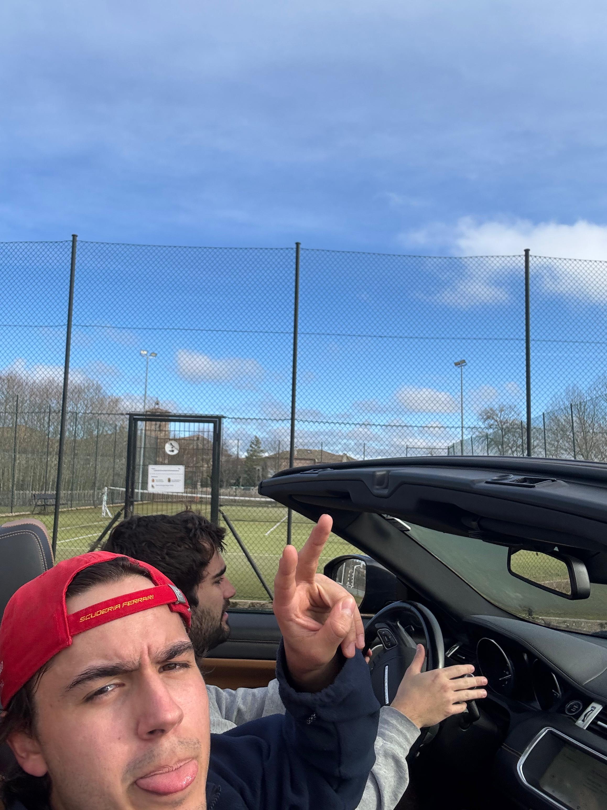 Behind the scenes 16